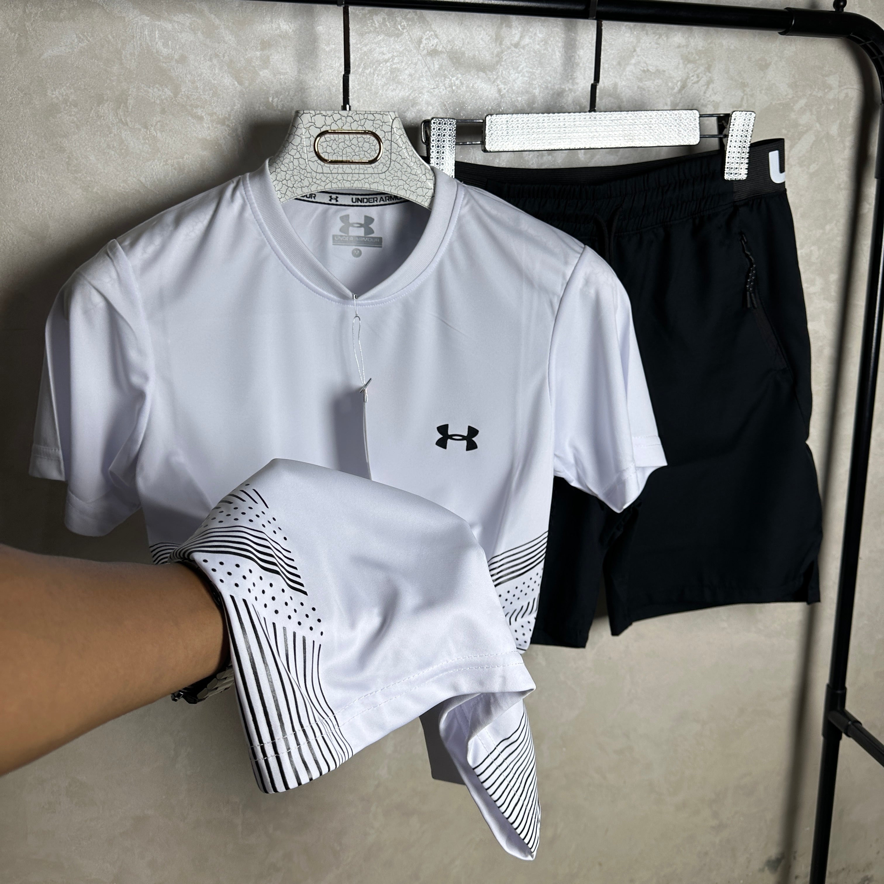 UNDER ARMOR ENSEMBLE HQ - WHITE