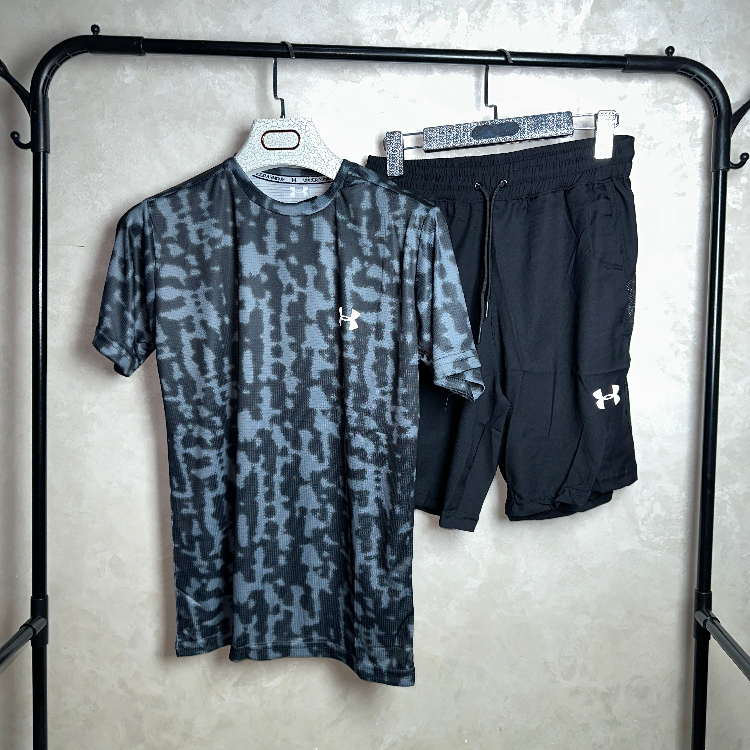 UNDER ARMOR ENSEMBLE ELECTRICAL V2