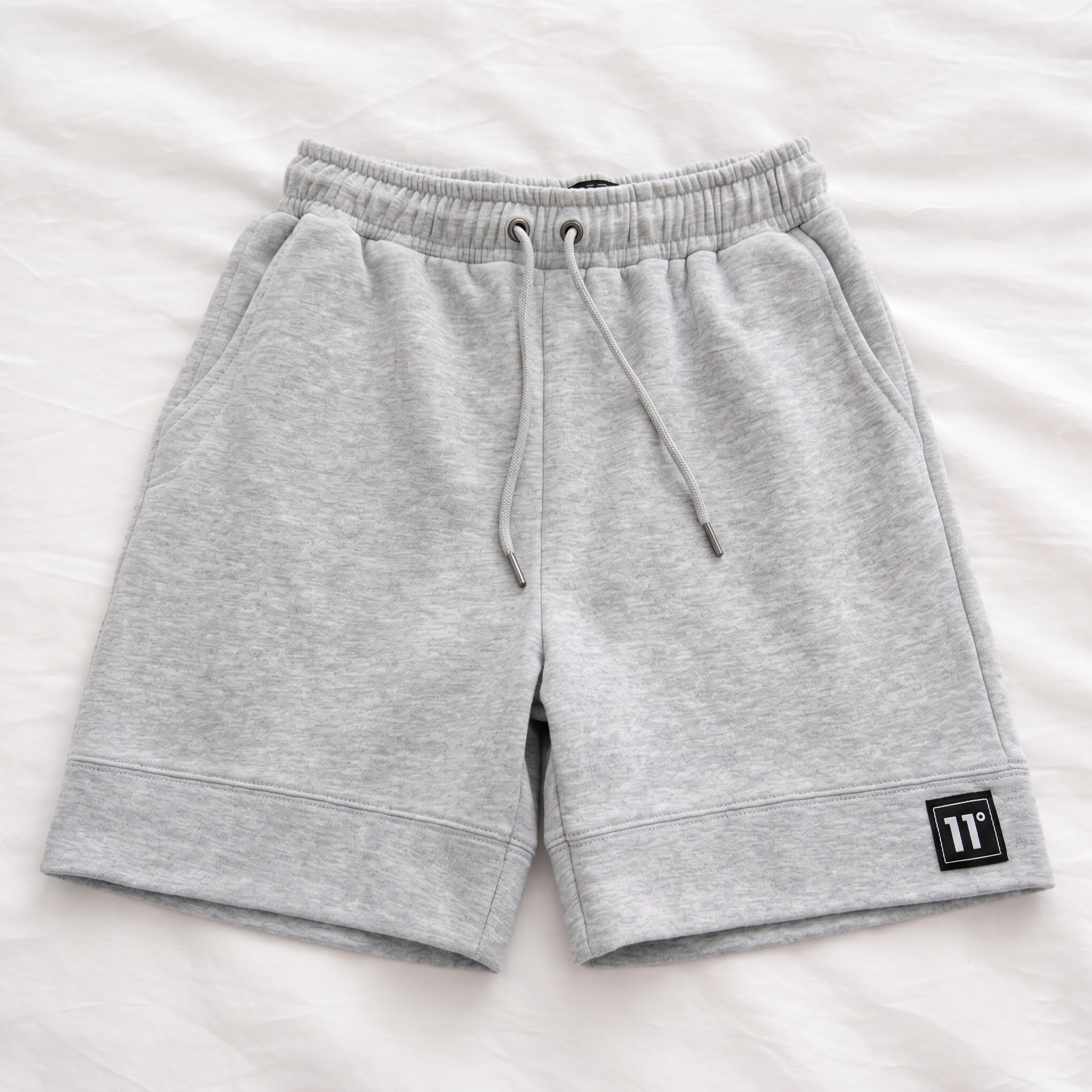 SHORTS 11 Degrees OVERSIZED V2