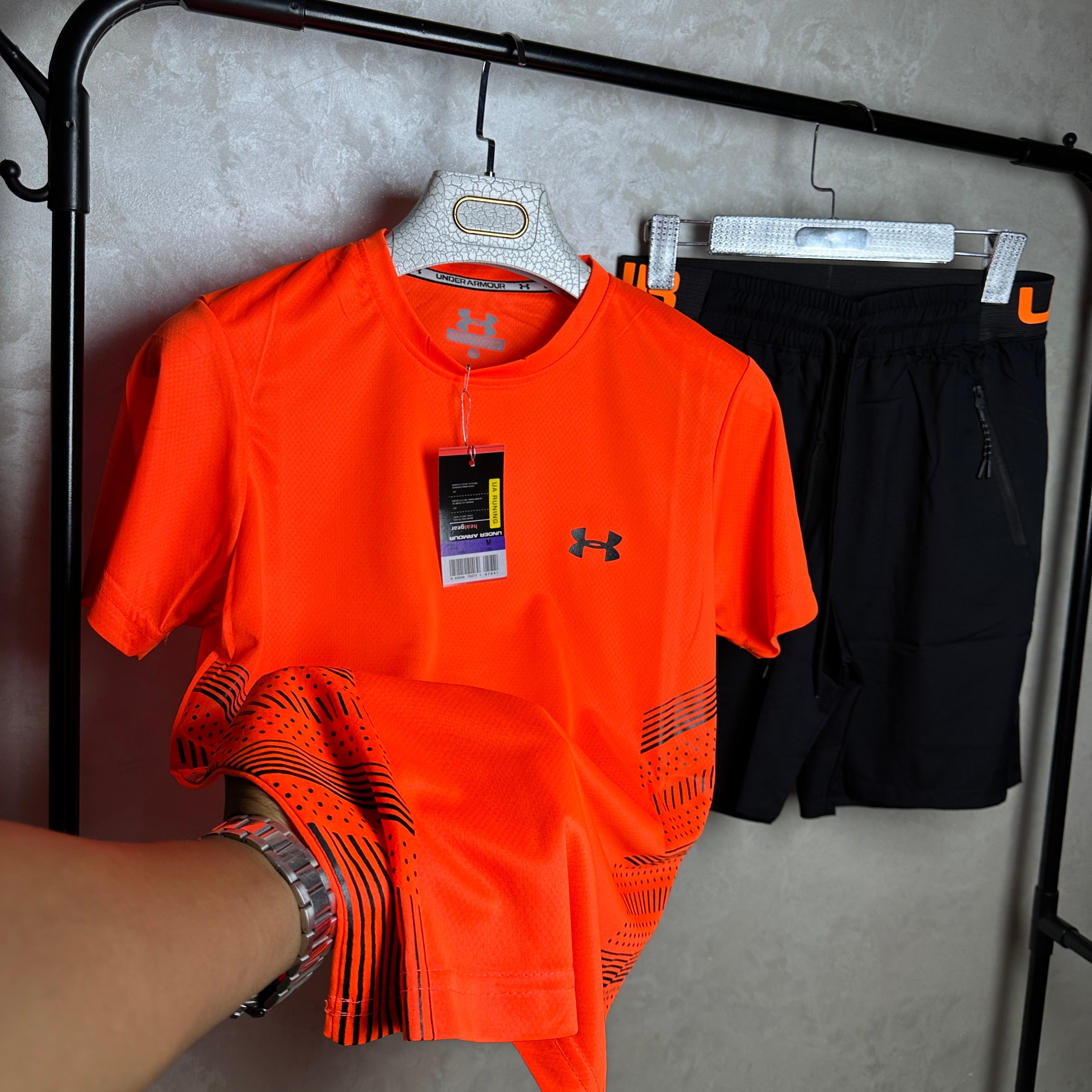 UNDER ARMOR ENSEMBLE HQ - ORANGE