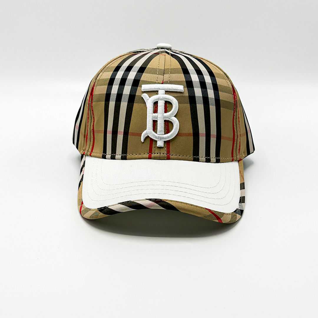 CAP BUREBERRY CHECK UP