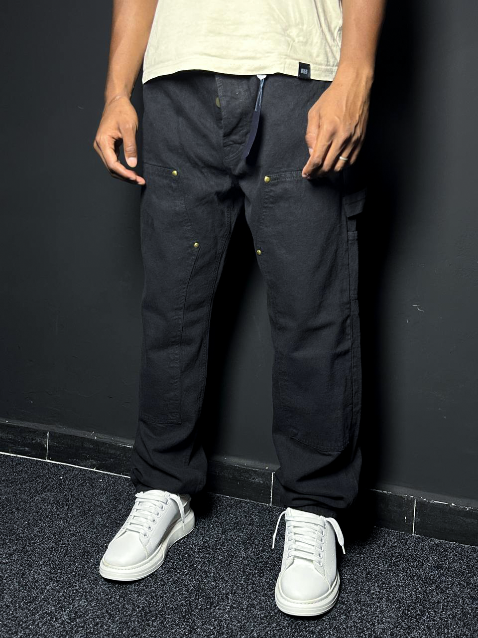 BLACK LOUIS VUITTON BAGGY JEANS