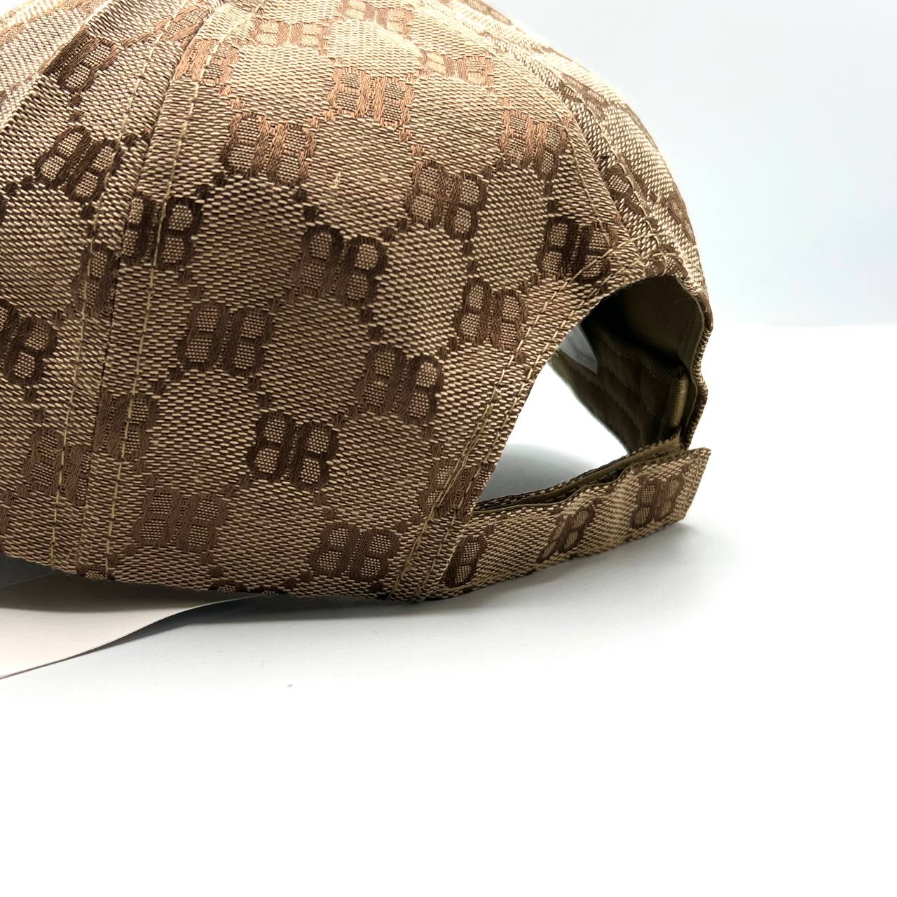 CAP BALENCIAGA DOMINATION