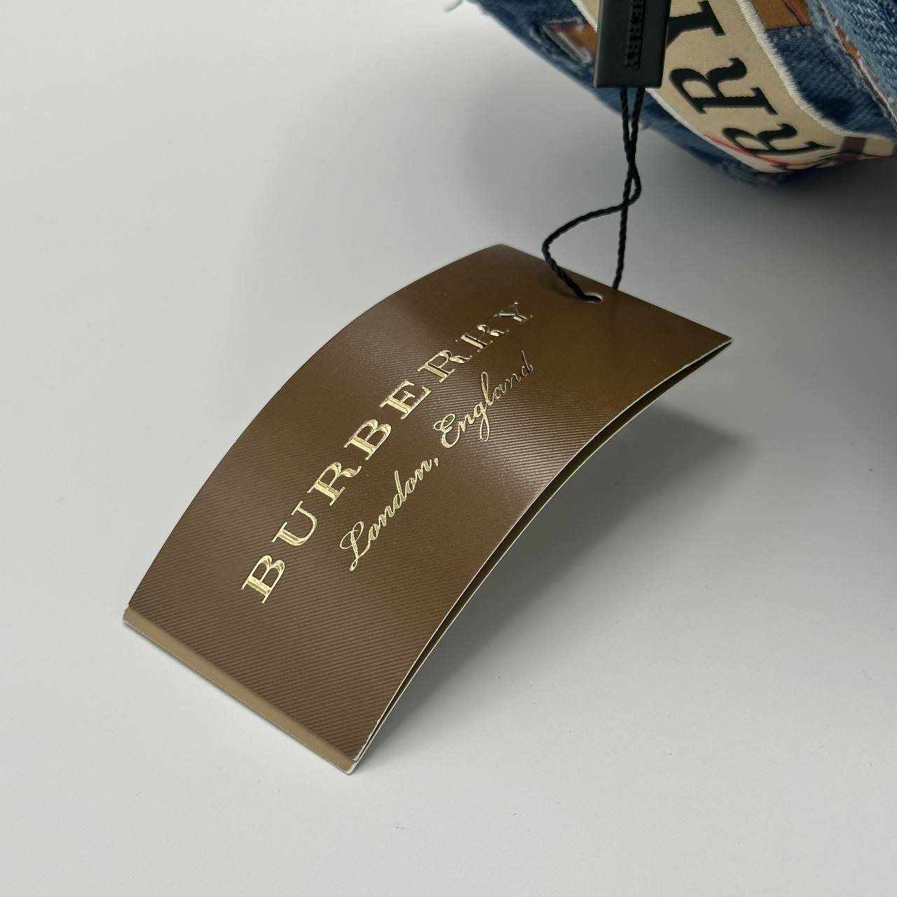 CAP BURBERRY BLUE SOUL