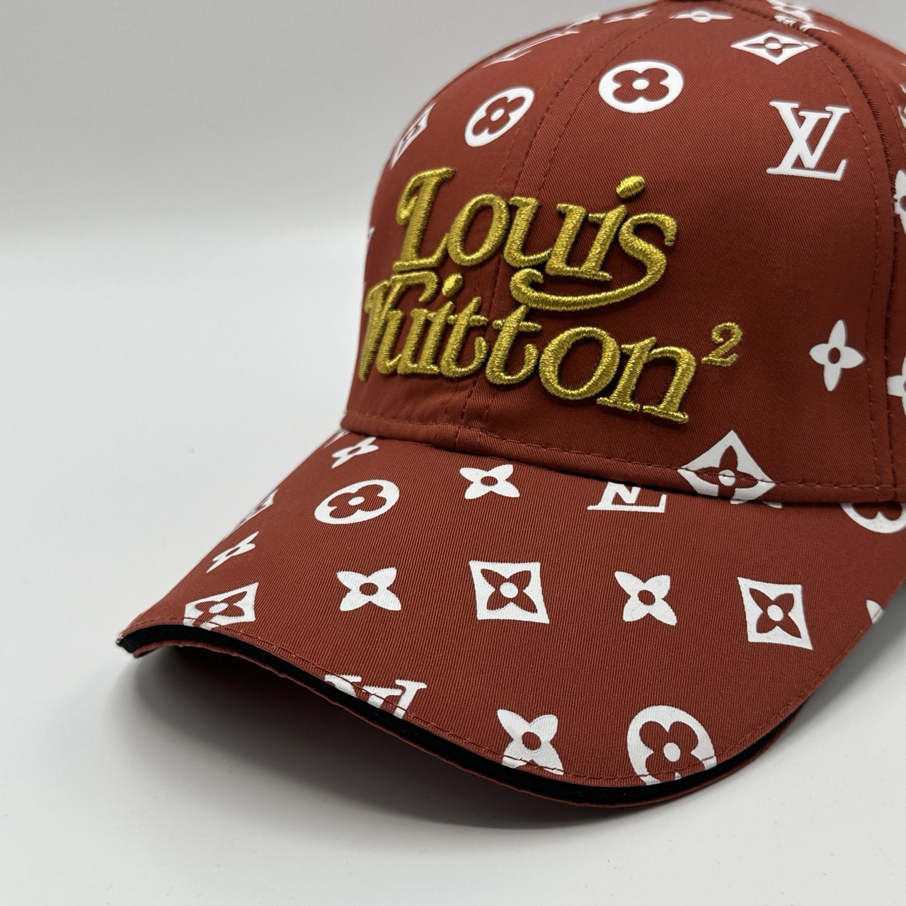CAP LV FALCON