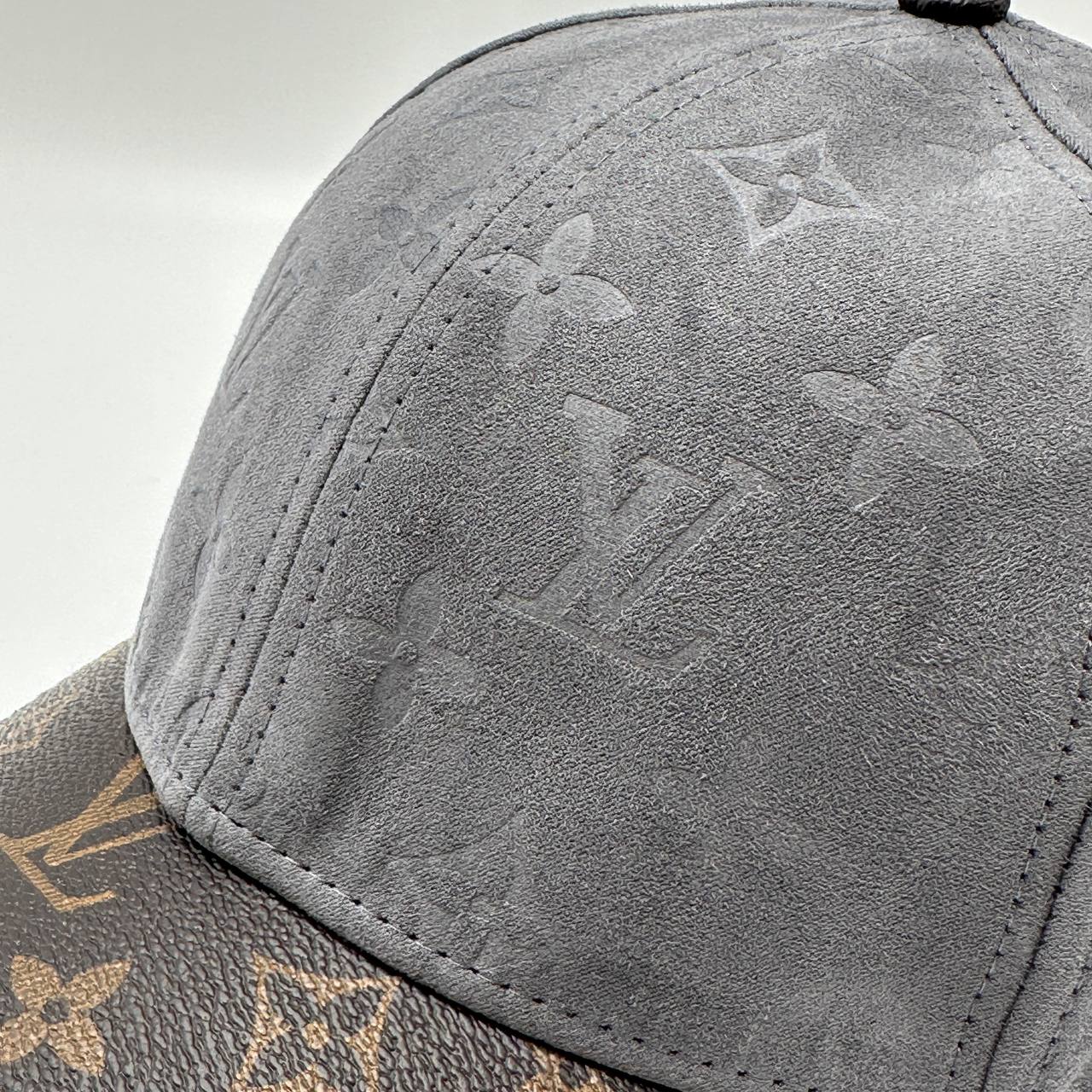 CAP LV GREY DAIM LEADER