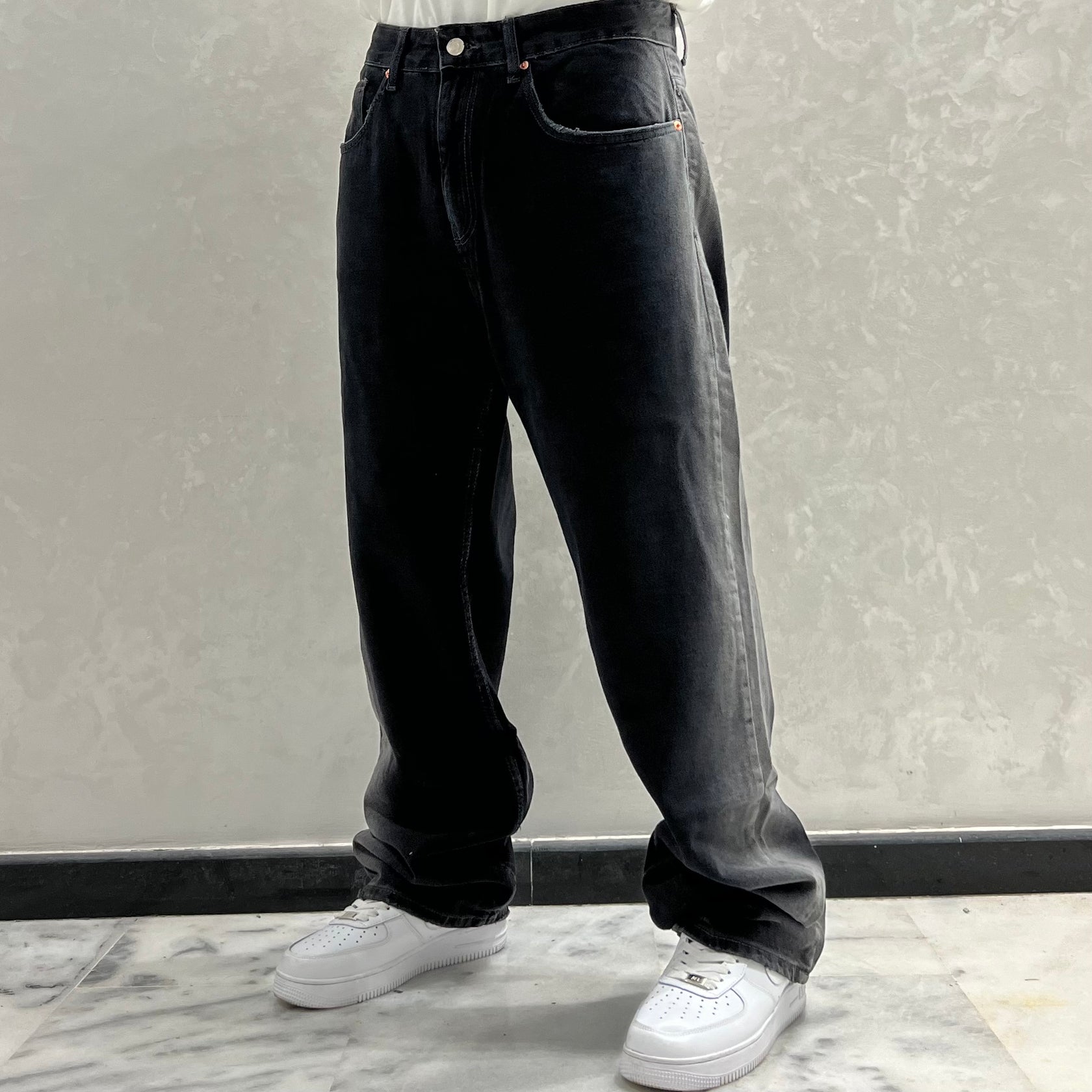 BLACK GRADIENT BAGGY JEANS