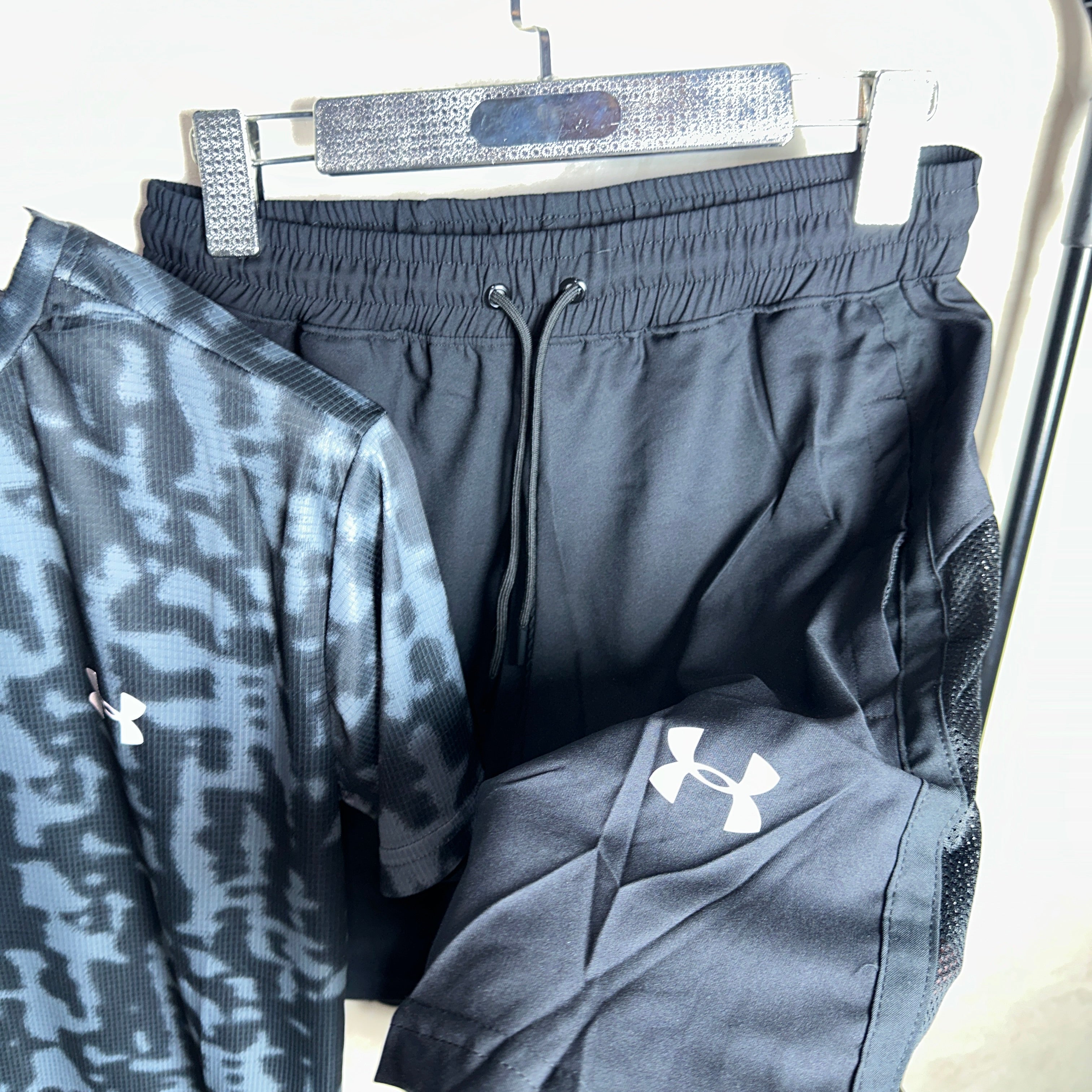 UNDER ARMOR ENSEMBLE ELECTRICAL V2