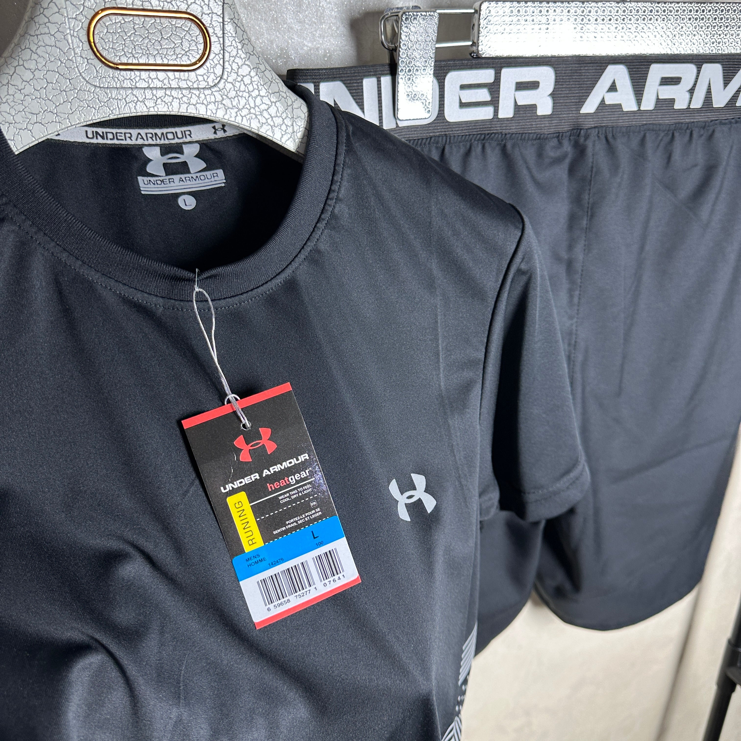 UNDER ARMOR ENSEMBLE HQ - BLACK