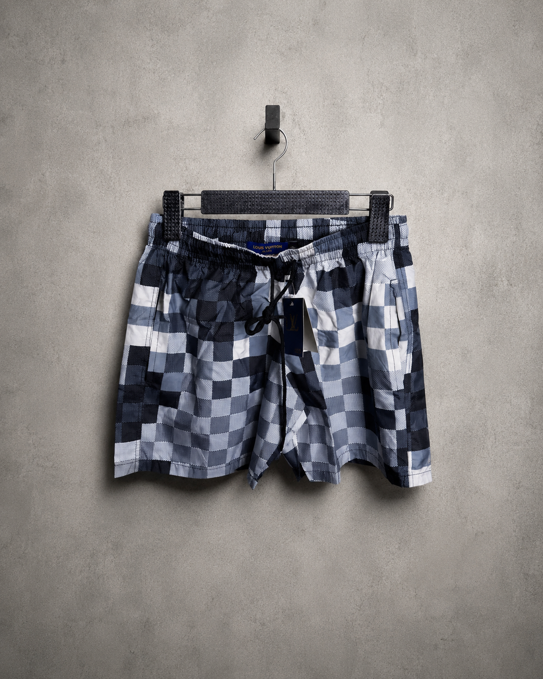 LV SHORT MONOGRAM GREY