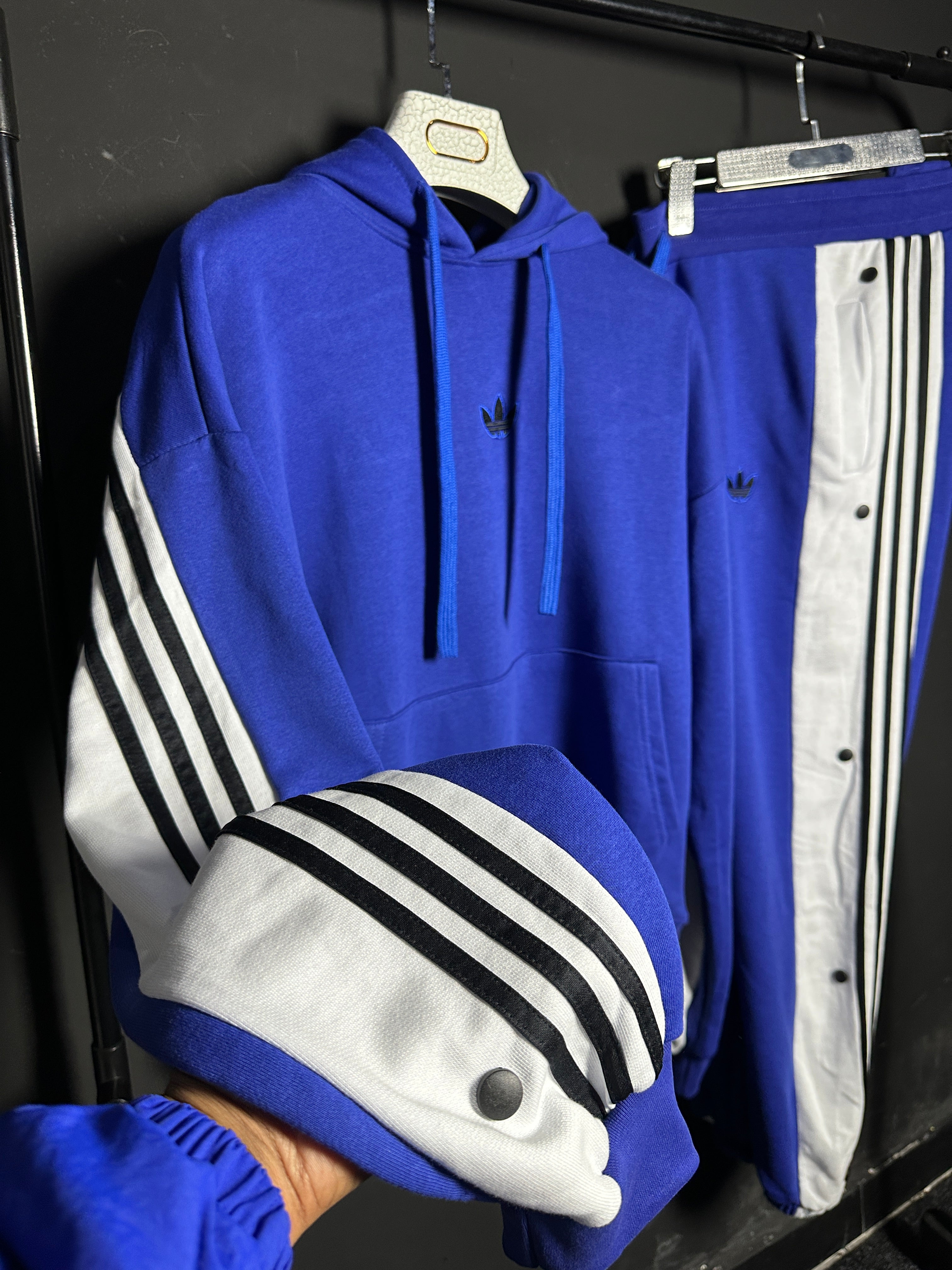 ADIDAS OVERSIZED 3BANDES V2
