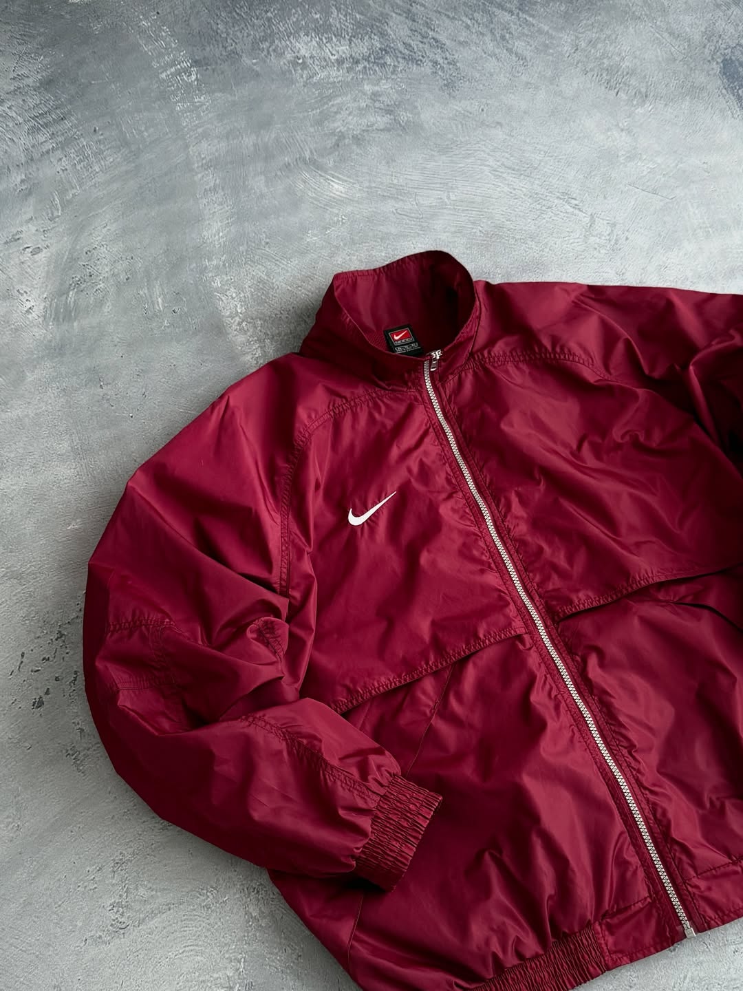 VINTAGE ALL  RED NIKE JACKET
