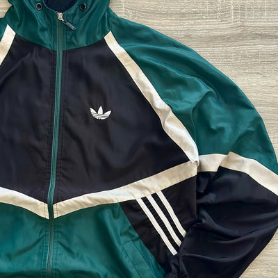 ADIDAS GREEN VINTAGE JACKET