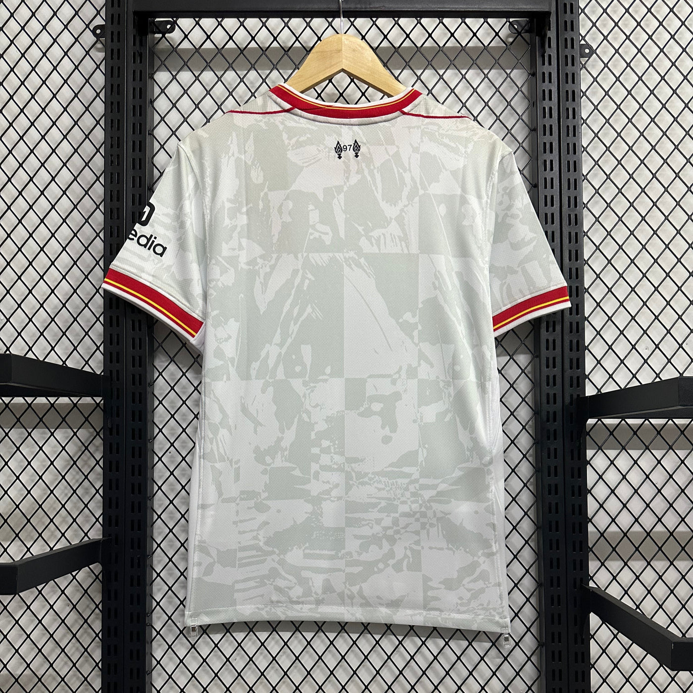 LIVERPOOL WHITE KIT 24/25 PRO EDITION