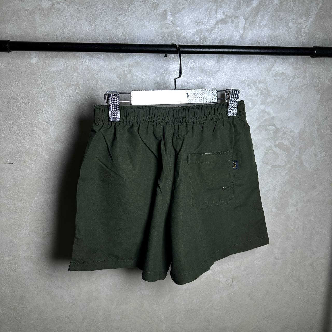 VELVO POLO SHORT - OLIVE