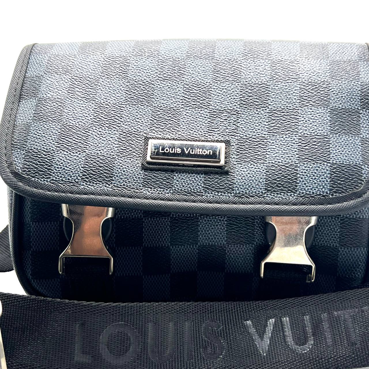 Sac Lv Venom