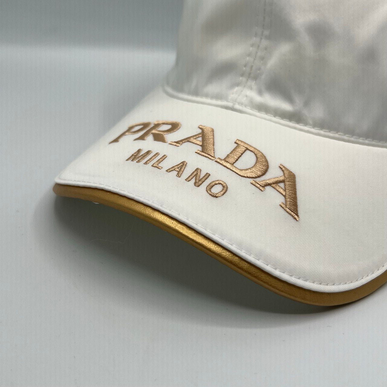 CAP PRADA REBELLION