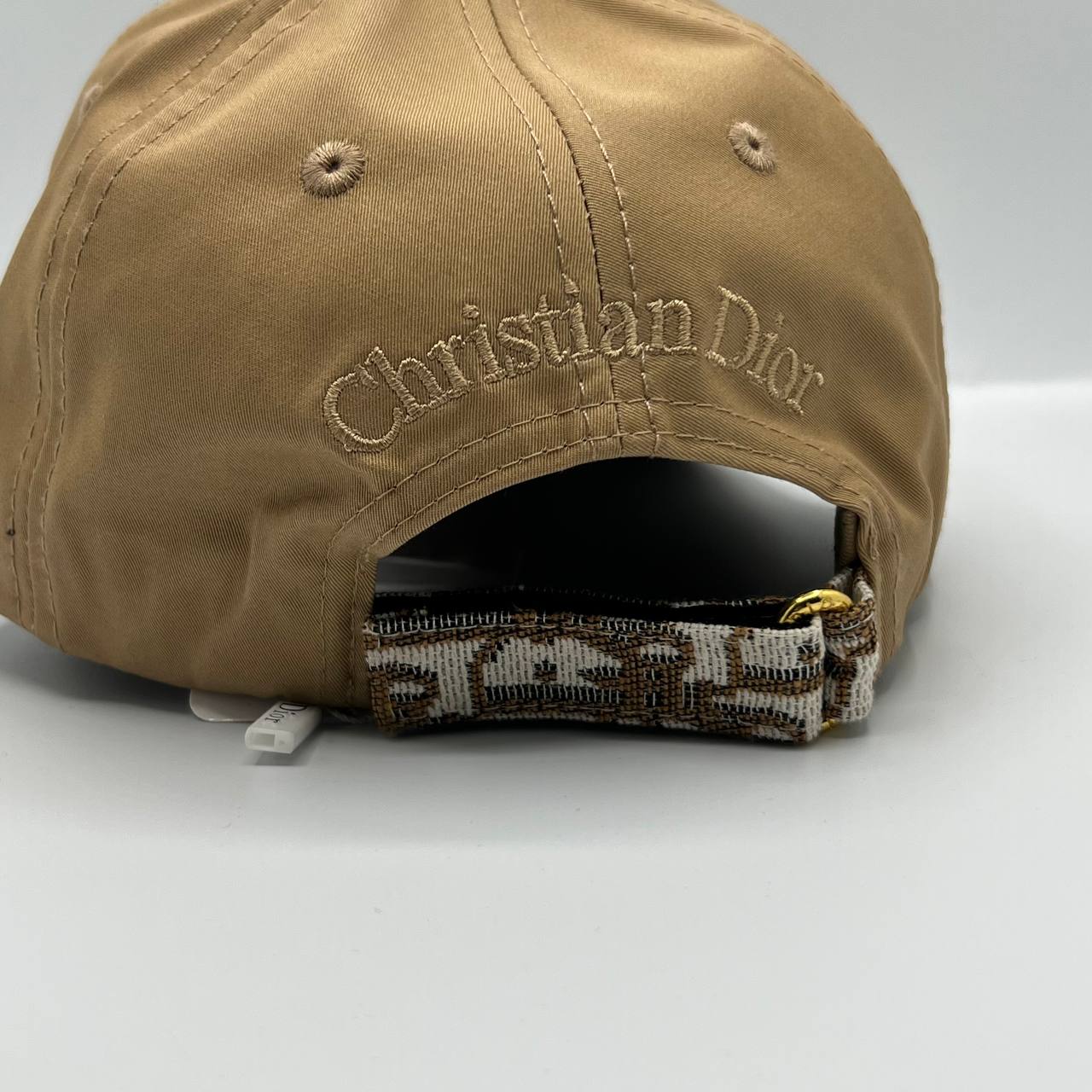 CAP DIOR AUTHENTICITY