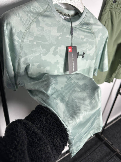 Under Armor RapidCore ensemble 2026
