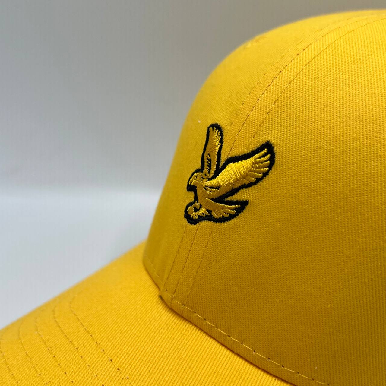 CAP LYLE & SCOT YELLOW