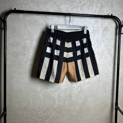 SHORT BURBERRY AGRESSIVE 2