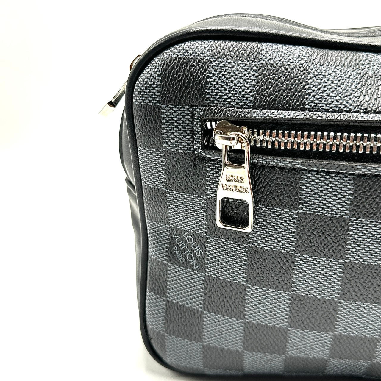 LV SAC Bumbag Monogram