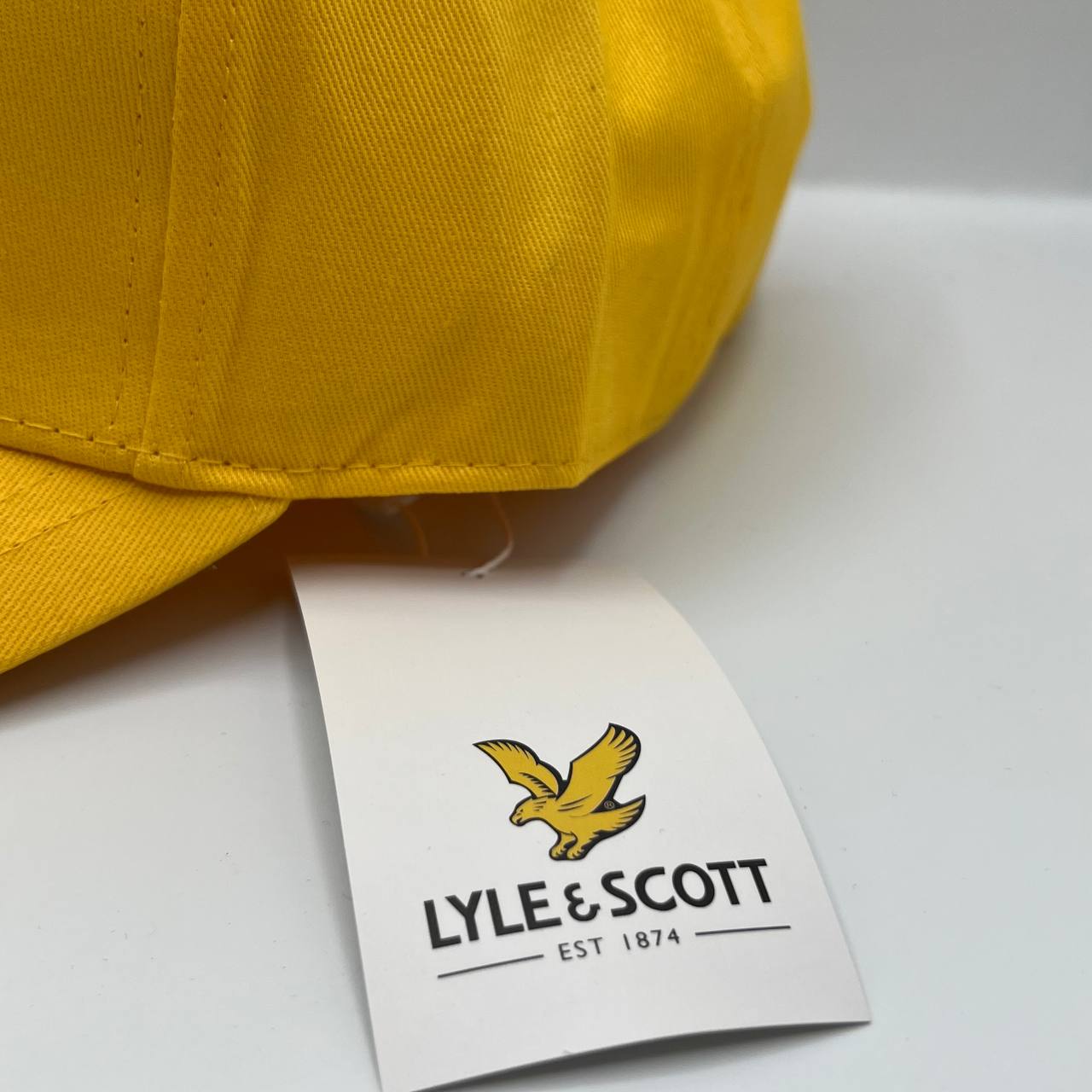 CAP LYLE & SCOT YELLOW