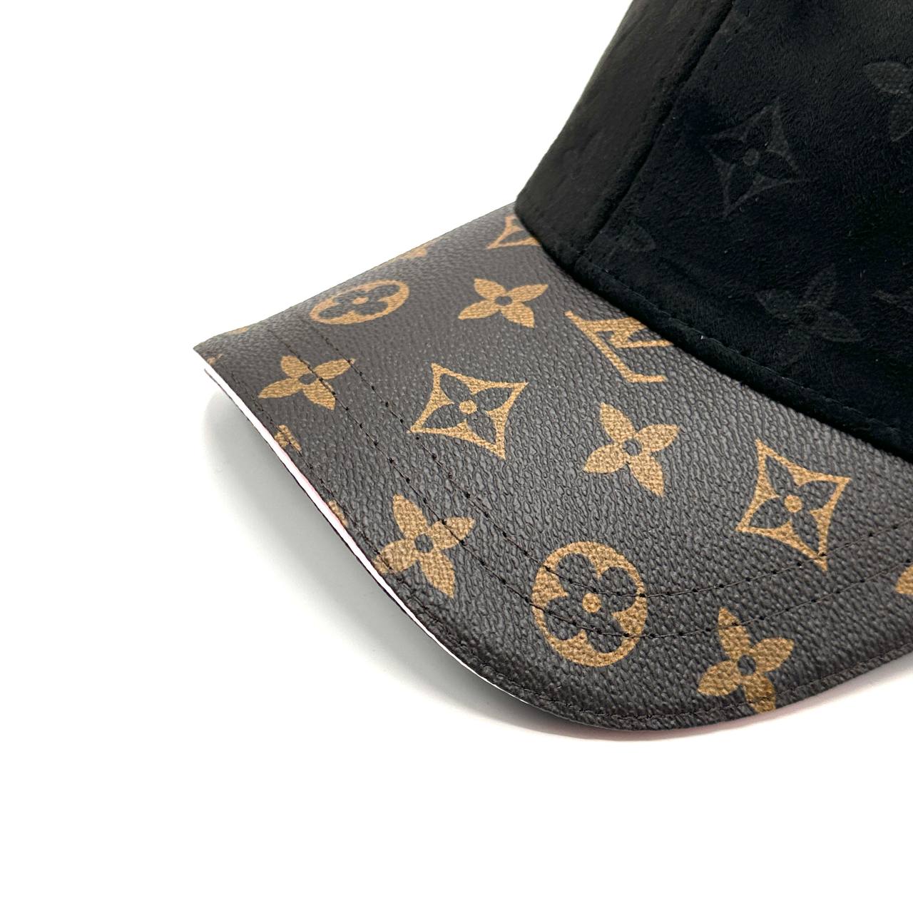 CAP LOUIS VUITTON DAIM EXCALIBUR