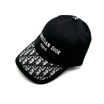 CAP DIOR BLACK BEE
