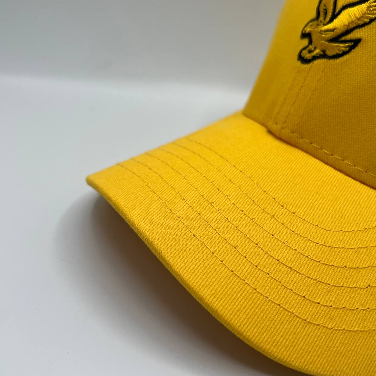 CAP LYLE & SCOT YELLOW