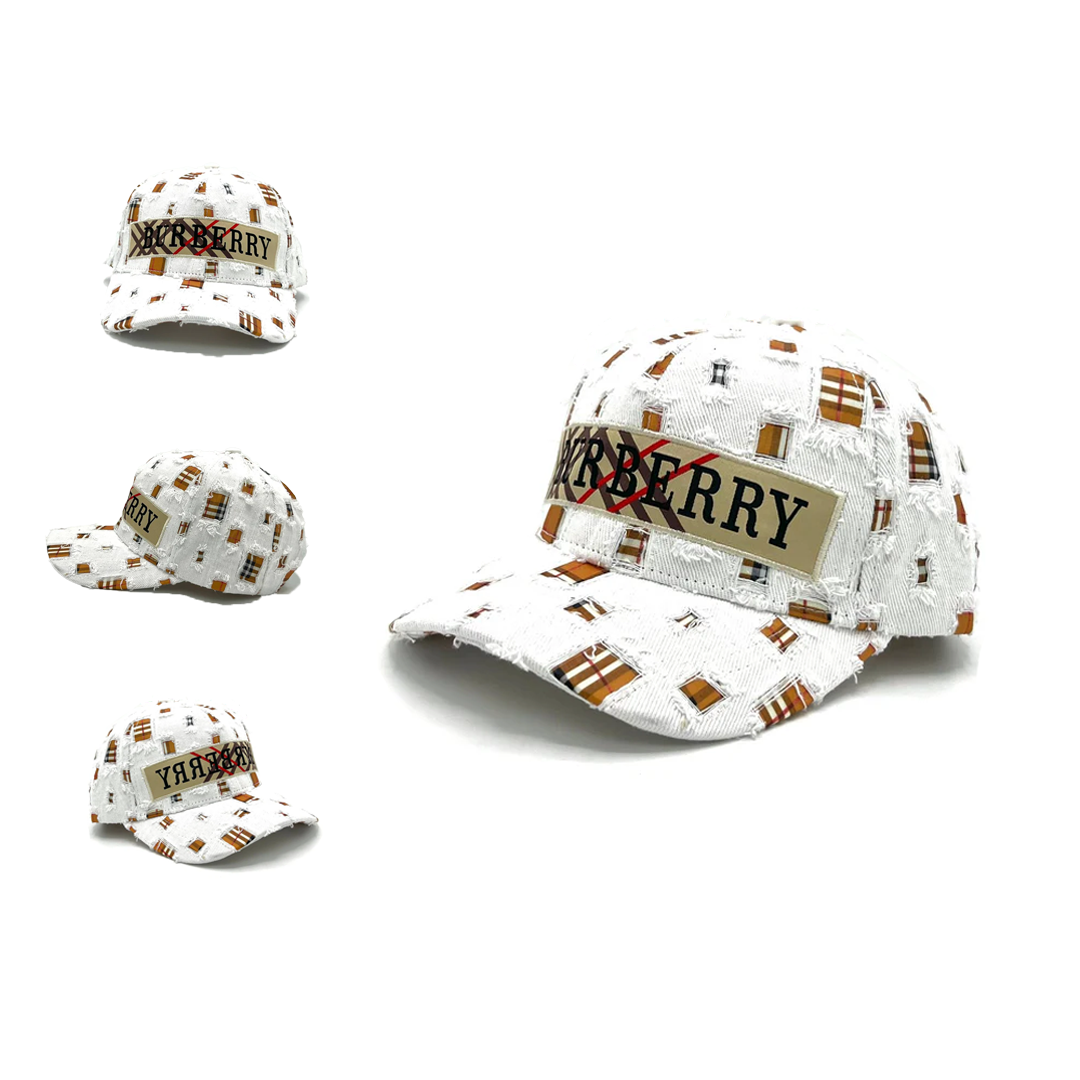 CAP BURBERRY WHITE JEANS
